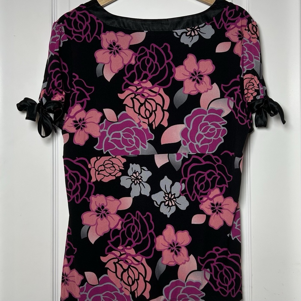 Style & Co. Black Magenta Rose Floral Satin Bow Cuff Blouse Romantic Style - Picture 2 of 2